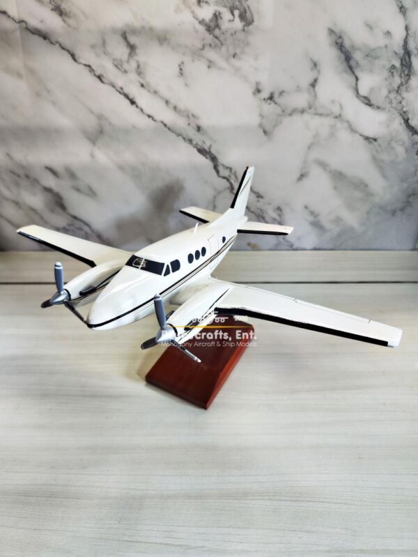 Beechcraft King Air C90 Custom Model - Image 31